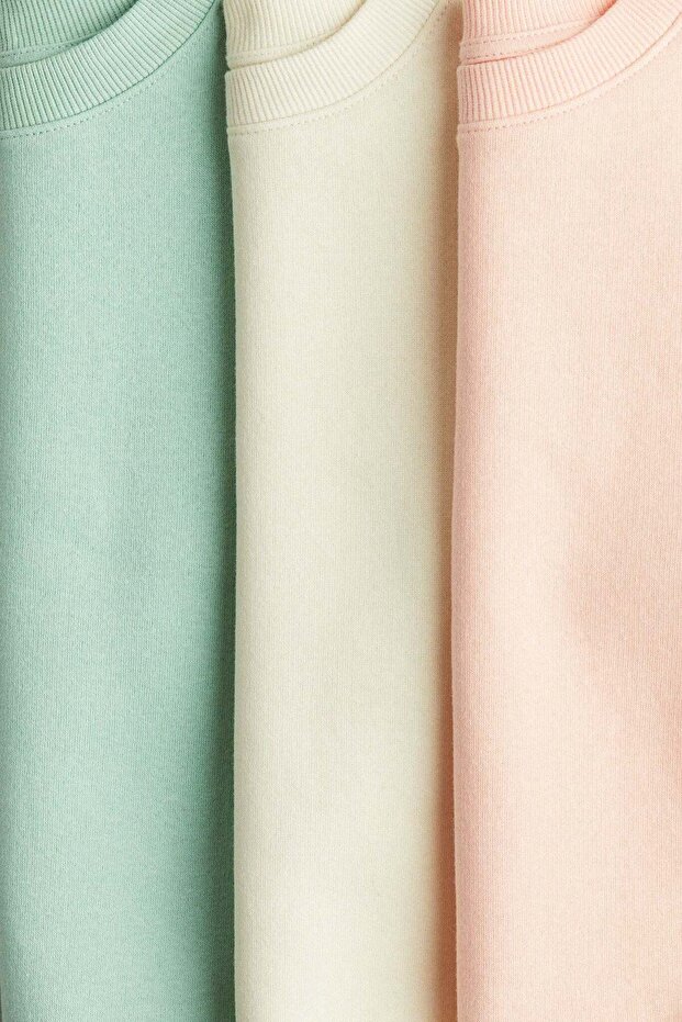 مجموعة من 3 بلوزات - 2