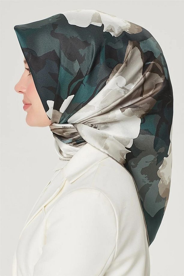 Nostalji Serisi Twill İpek Eşarp 8534-82 - 2