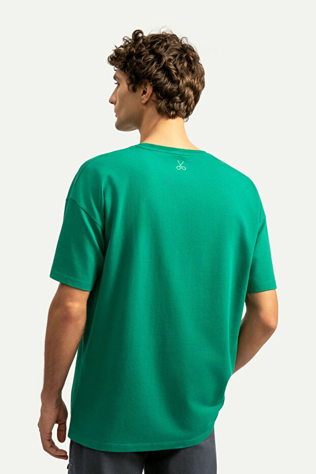 Unisex Oversize/ Relax Fit Basic T-Shirt - Forest Shade - 3