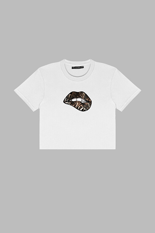 White Crop Top - Leopard Lips Printed