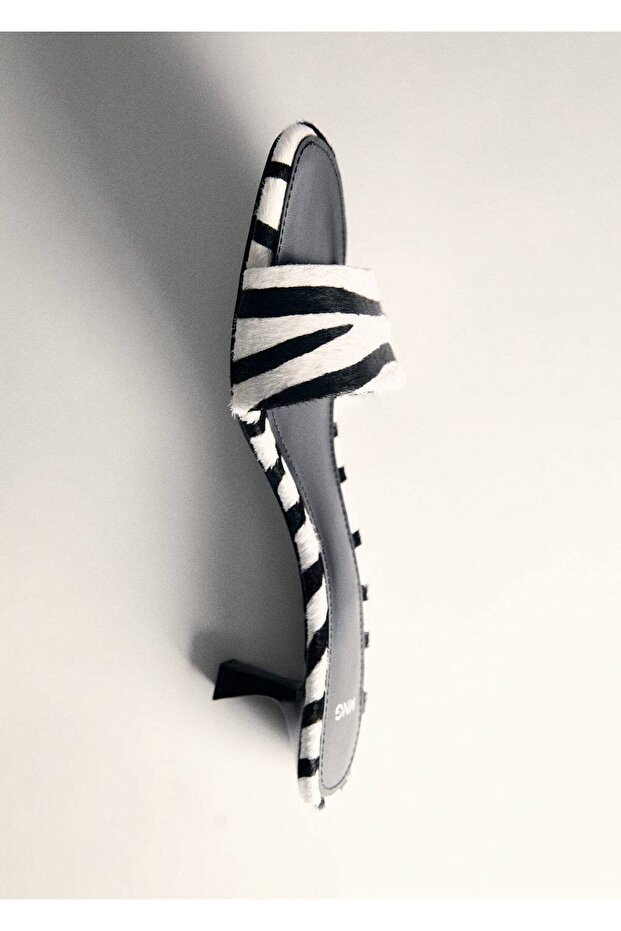 Zebra desenli deri sandalet - 4