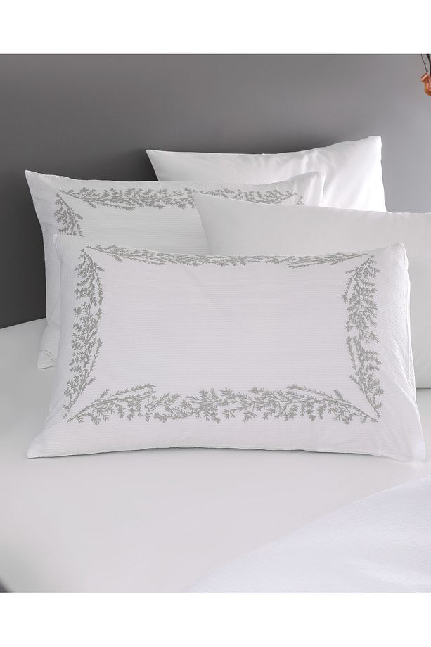 Linda King Size Nakışlı Yıkamalı Gofre Nevresim Takımı - 3