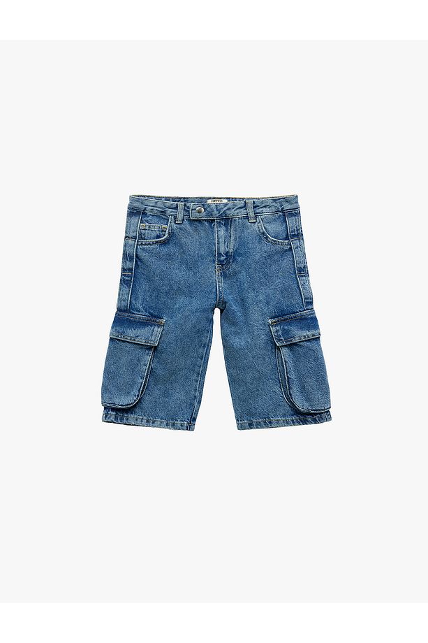 Pamuklu Kapaklı Cep Detaylı Denim Şort - 1