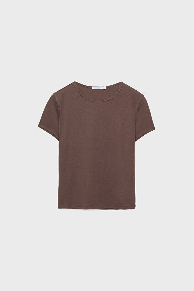 Slim fit basic t-shirt - 5