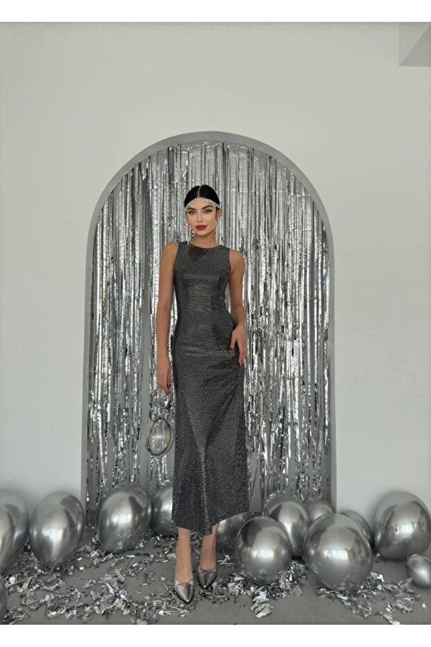    Vara Sequin Sequin Dress - 4