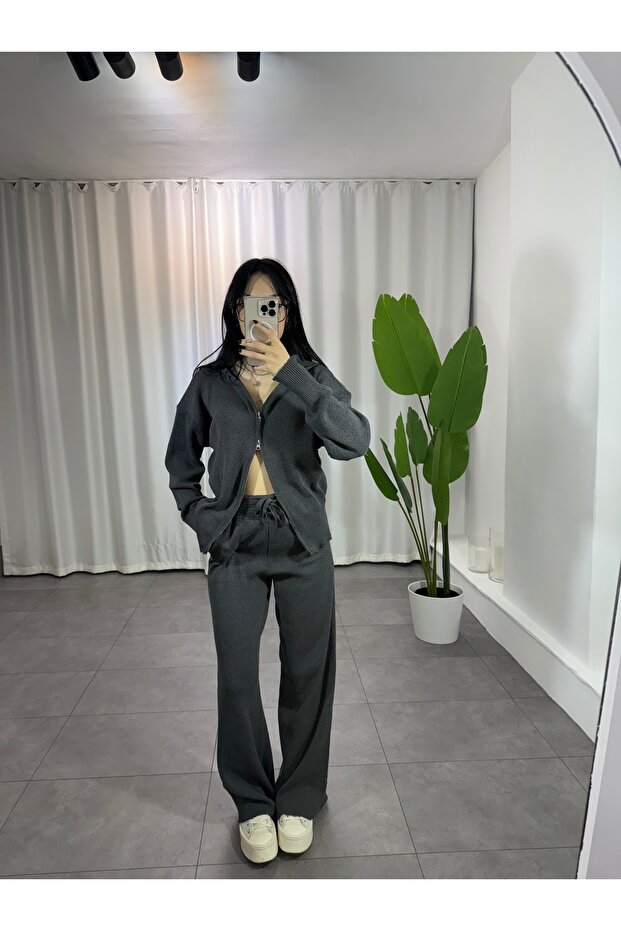 Antrasit triko takım - 4