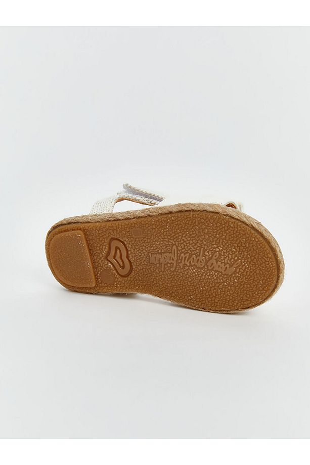 LCW STEPS Bej Fiyonk Detaylı Kız Bebek Sandalet - 4
