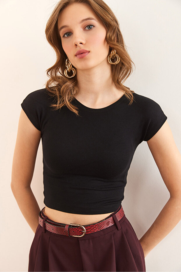 Women's Black Bat Crop Viscose Blouse Blz- 19002855