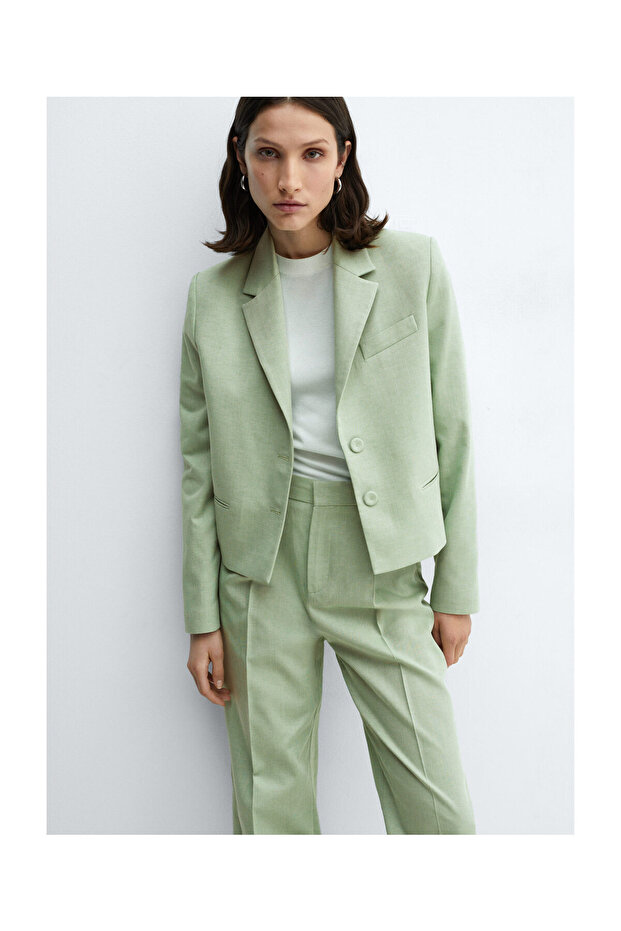 Cropped blazer with buttons - 9