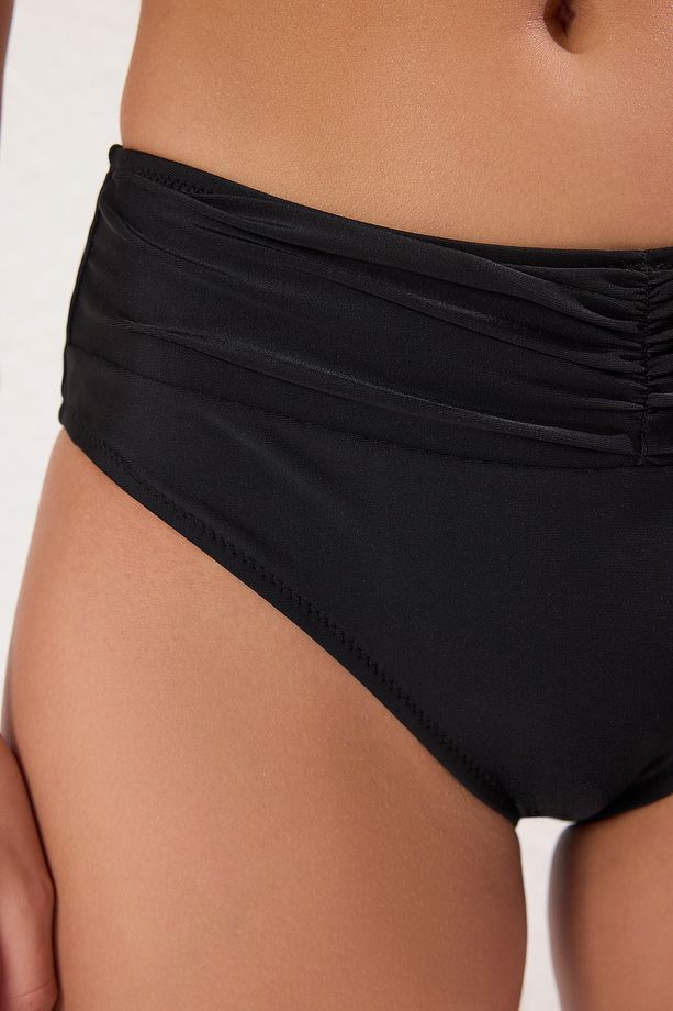Siyah Drapeli Yüksek Bel Regular Bikini Altı TBESS24BA00145 - 3