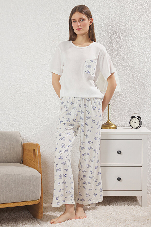 Beyaz-Mavi Pamuklu Çiçekli Cep Detaylı Hamile Örme Pijama Takımı THMSS25PT00212 - 1