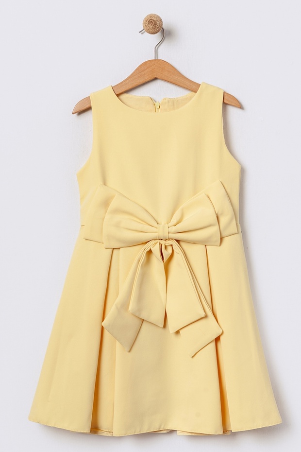 Yellow Girls' Dress with Crepe Fabric, Thick Straps, Lined Inside, Flared Cut and Bow Detail 15694