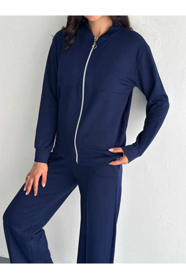 طقم بدلة رياضية من القماش المشروط الناعم - 7