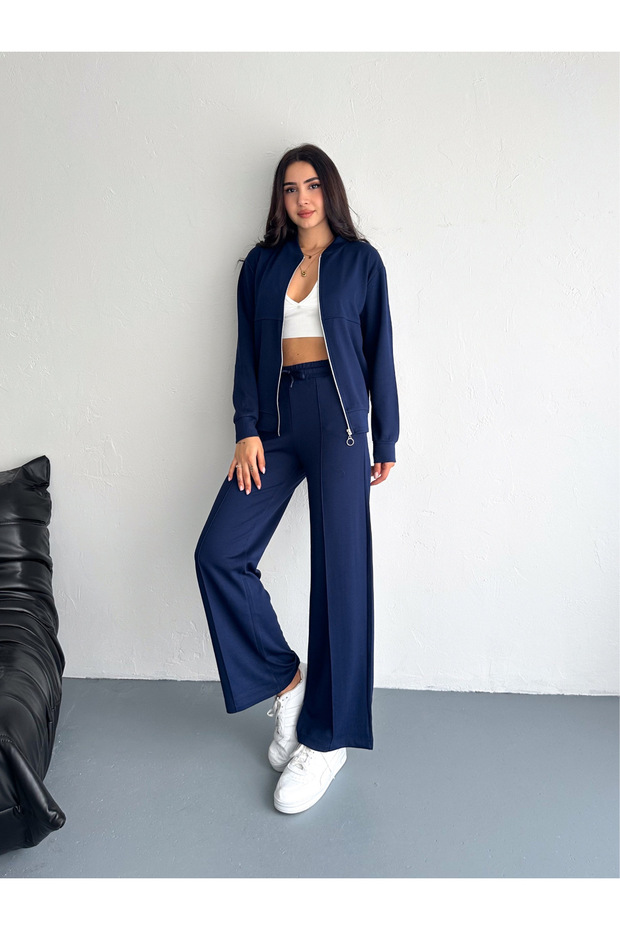 طقم بدلة رياضية من القماش المشروط الناعم - 6