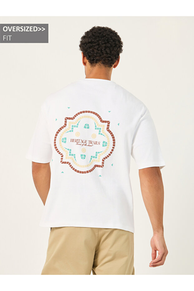 Oversized Back Graphic Print T-Shirt