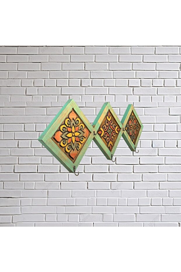 Ahşap Oyma Askı - 3