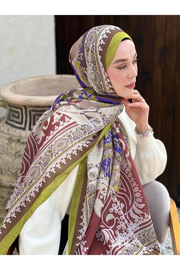 Meknes Pattern Lina Shawl - 2