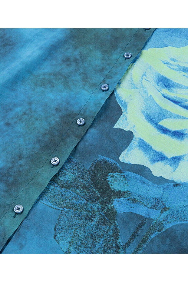 Görsel baskılı oversıze gömlek - 4