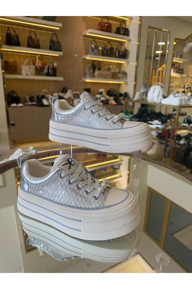 İthal Yüksek Taban Transparan-Pullu Bağcıklı Sneakers - 1
