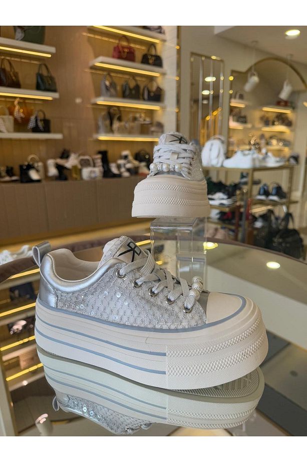 İthal Yüksek Taban Transparan-Pullu Bağcıklı Sneakers - 3