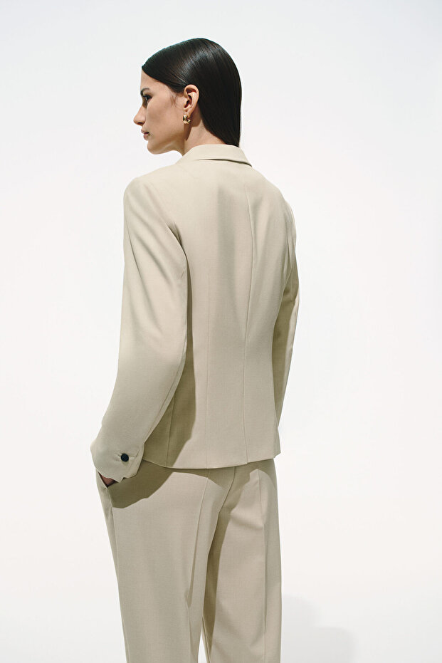 Bedene Oturan Ceket - 3