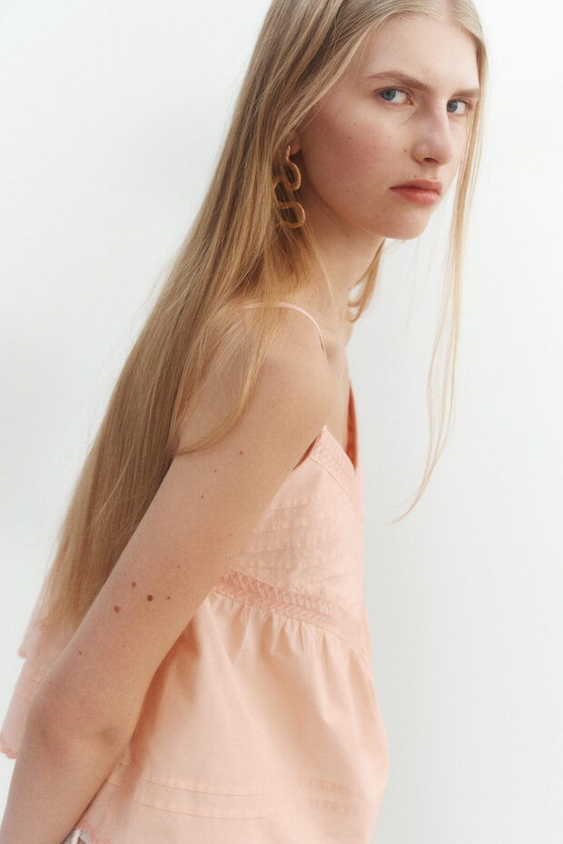 Nervürlü ve Askılı Üst - 1