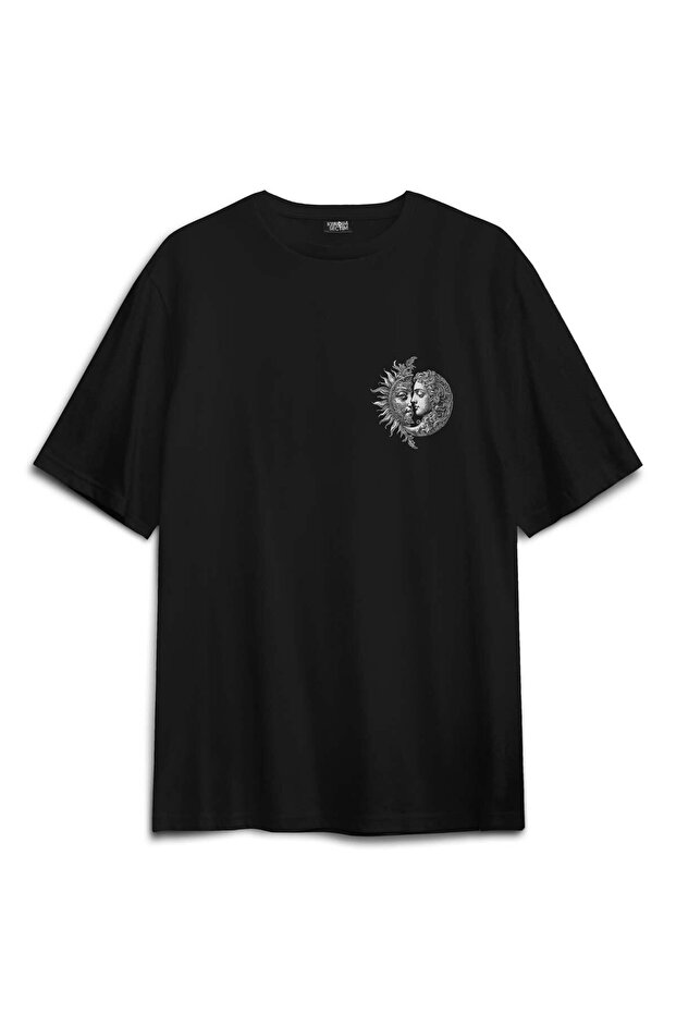 Celestal Balance Sun and Moon Astrology Ying Yang Printed Oversize T-Shirt Black T-Shirt