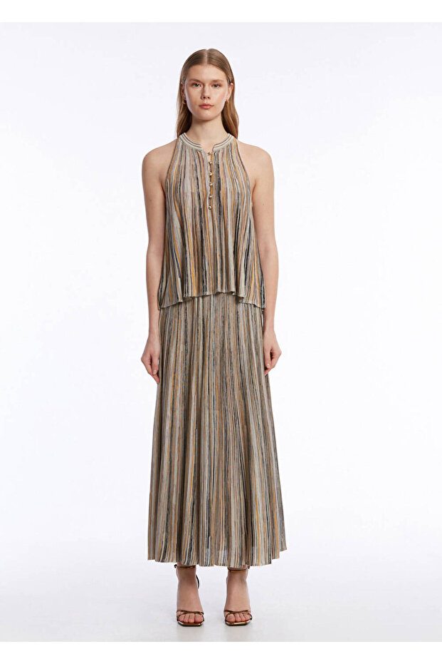 Bej Renk Bloklu Triko Üst - 2