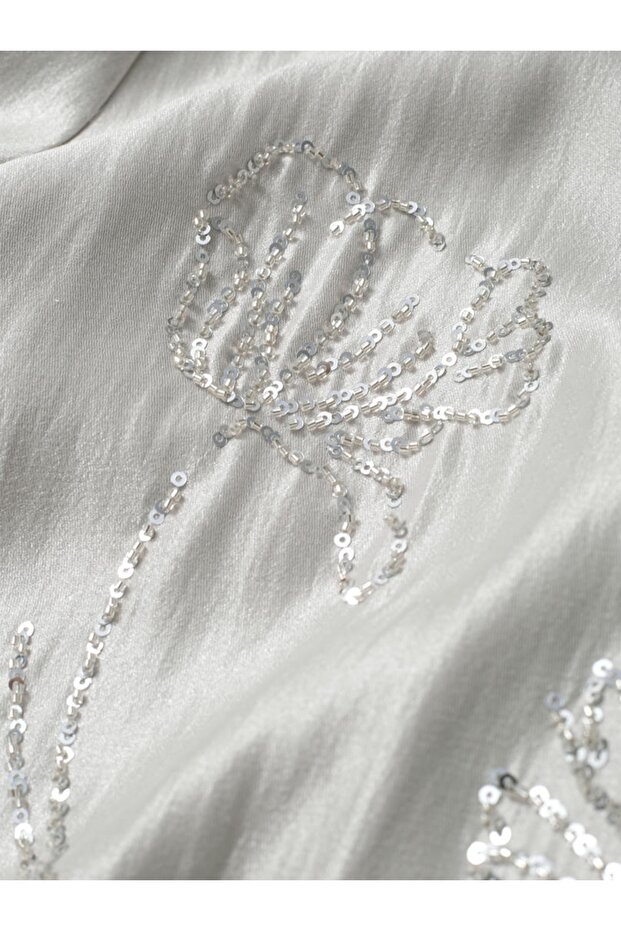 فستان بياقة على شكل حرف A - 3