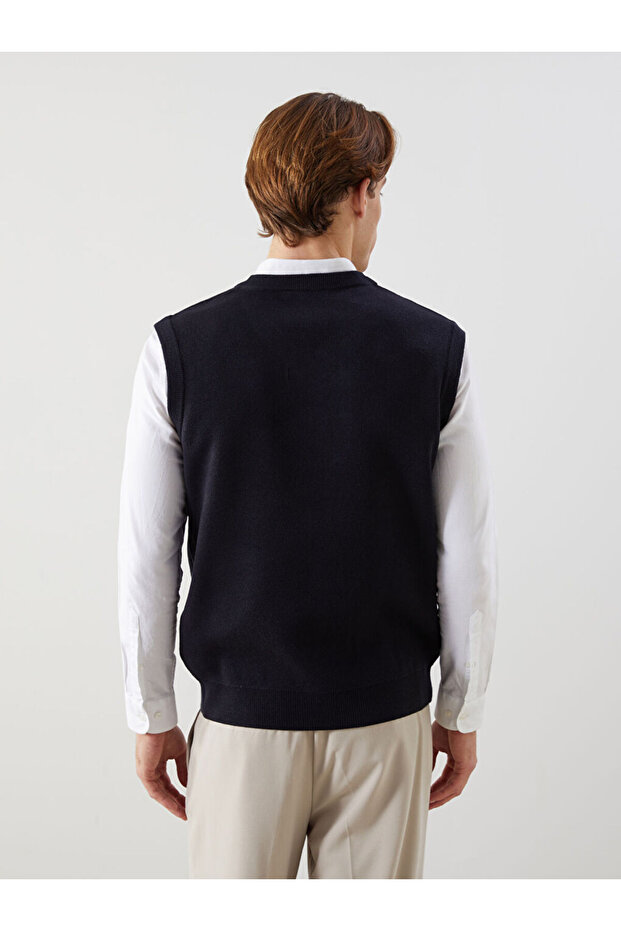 Standart Kalıp V Yaka Erkek Triko Süveter - 4