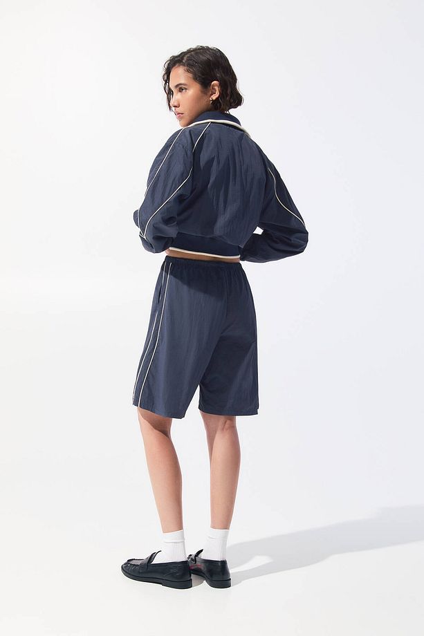 Yan şeritli jogger bermuda şort - 5