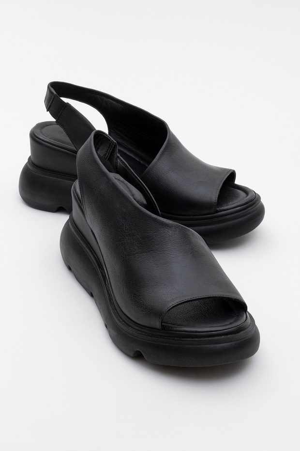 AGUSTO Black Genuine Leather Women's Platform Sandals