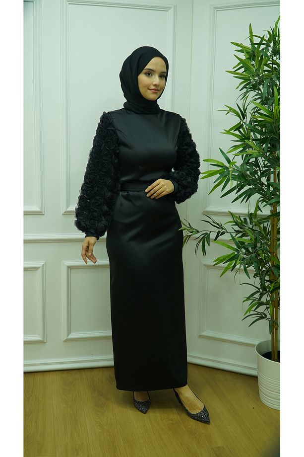 Kolu Gül Detaylı Saten Elbise - 5