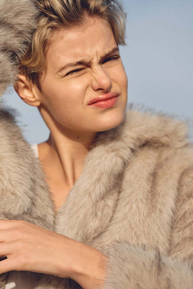 Cropped fluffy jacket - 7