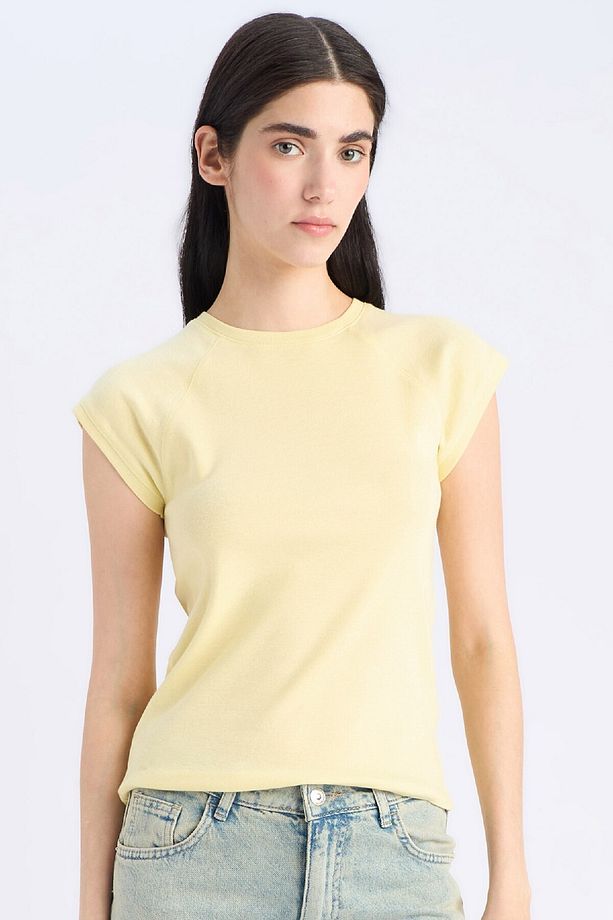 Slim Fit Dar Kesim Bisiklet Yaka Basic Düz Ribana Kısa Kollu Tişört C7334AX25SP - 1