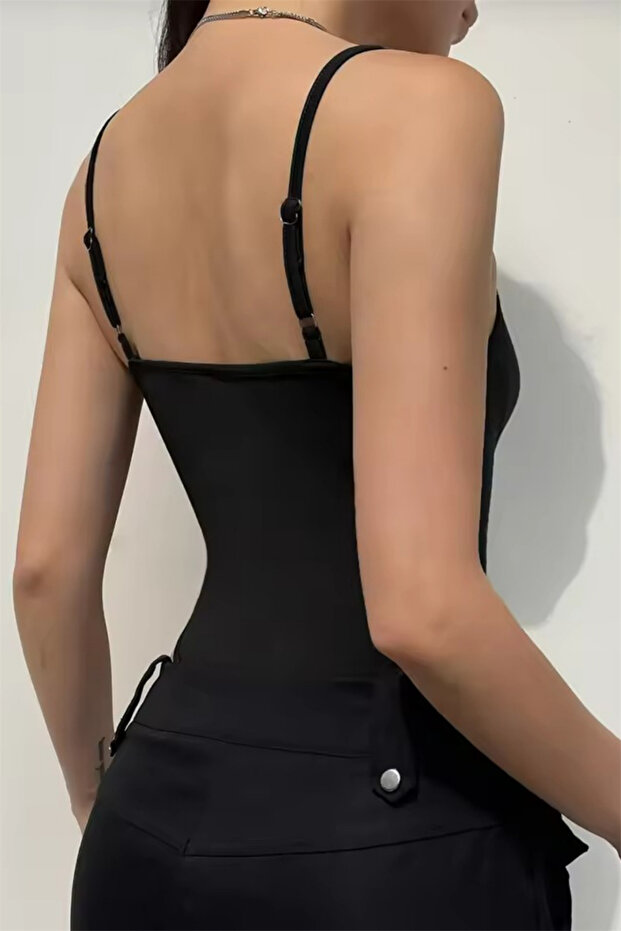Black Strap Snap Body - 2