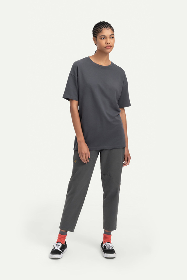 Unisex Oversize/ Relax Fit Basic T-Shirt - Plum - 6