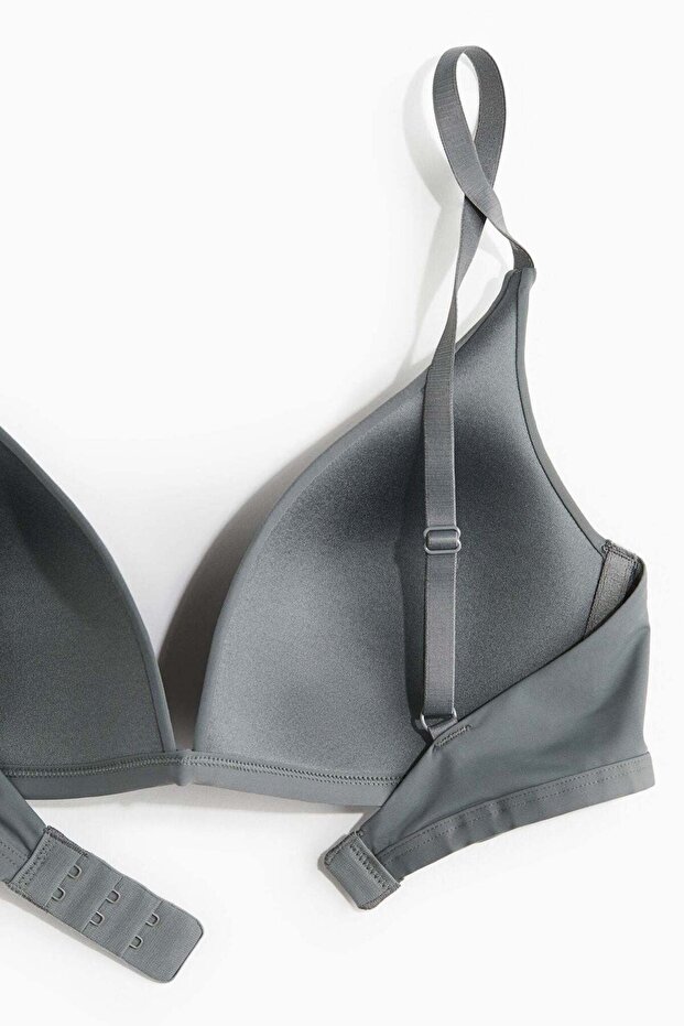 Padded non-wired microfibre bra