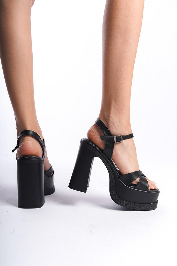 Kadın Keyli Siyah Cilt  Çapraz Bantlı (12 cm ) Platform Topuklu Ayakkabı - 3