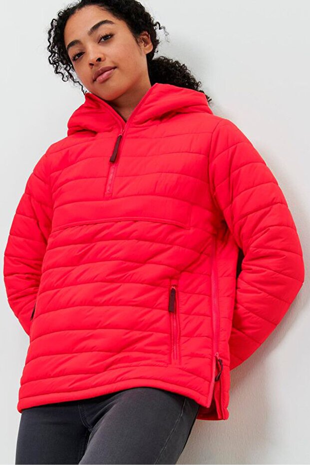 سترة سوفتشيل مبطنة للنساء، باللون الأحمر - 1