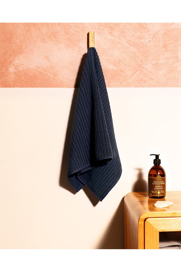 Carla Face Patterned Towel - 1