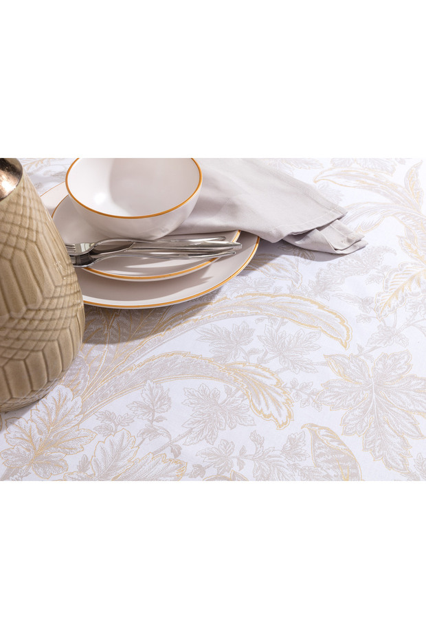 Bernice Polycotton Table Cloth - 2