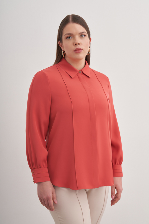 Detaylı Düğmeli Gömlek - 1