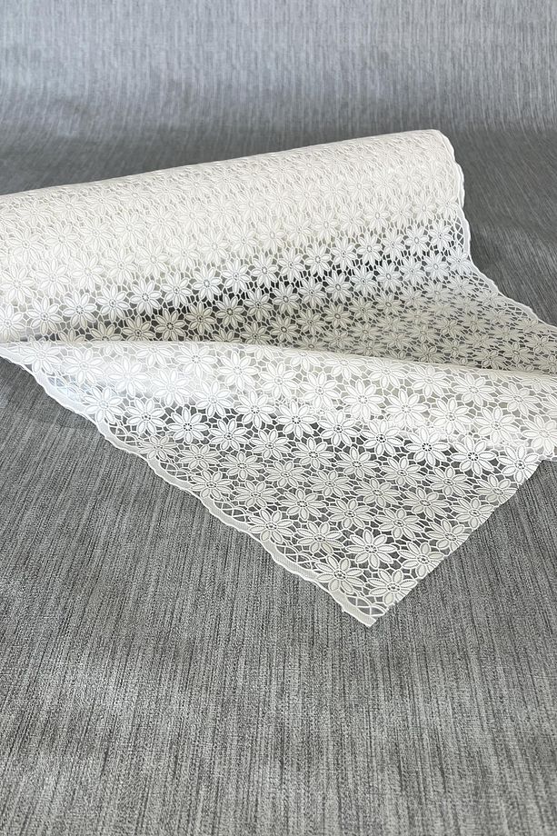 Pvc Deliksiz Altı Şeffaf Kaplama Dantel Raf Örtüsü - Papatya_1009-a - 2