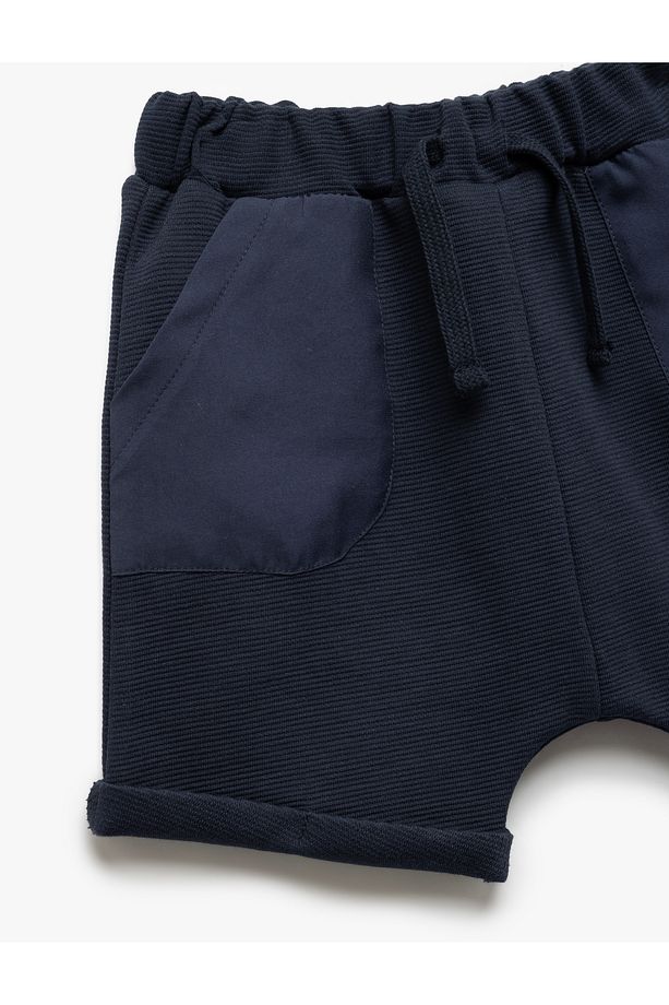 Beli Lastikli Pamuklu Cep Detaylı Basic Şort - 3