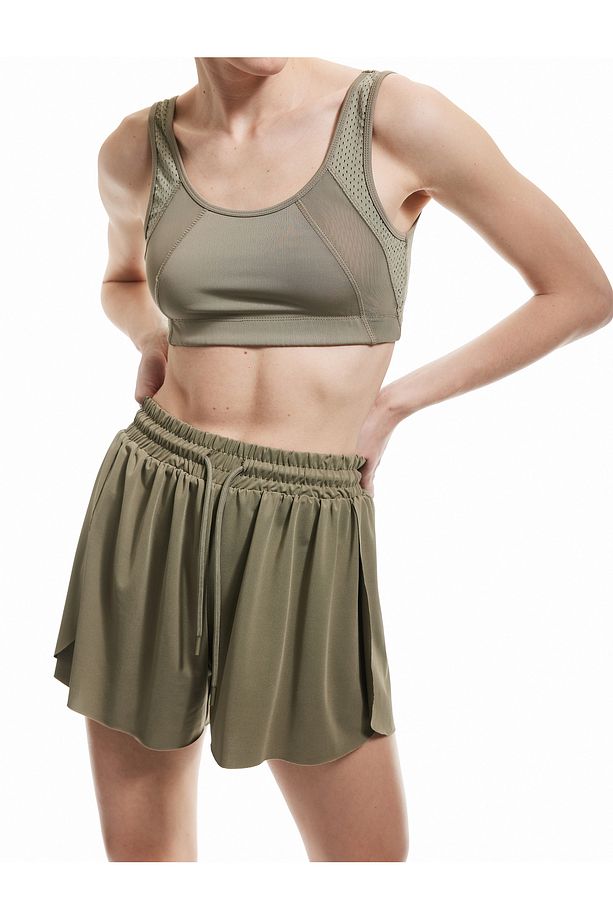 Yüksek Bel Yırtmaç Detaylı Mini Spor Şort - 2