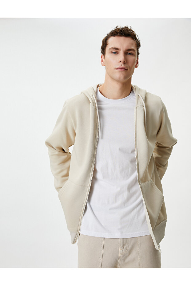 Basic Zipper Sweat Hooded with Pocket Detail