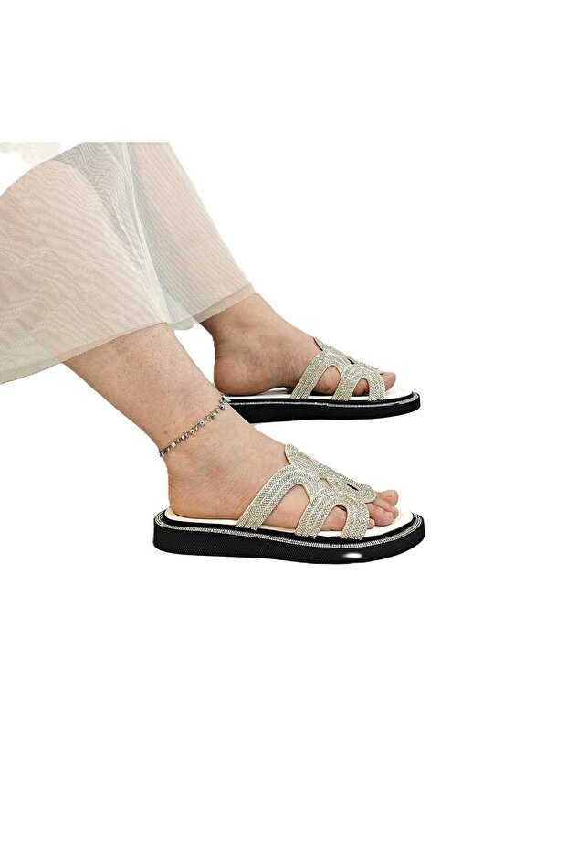 7505 White Stone Slippers