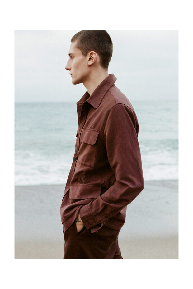 Linen overshirt with pockets - 6