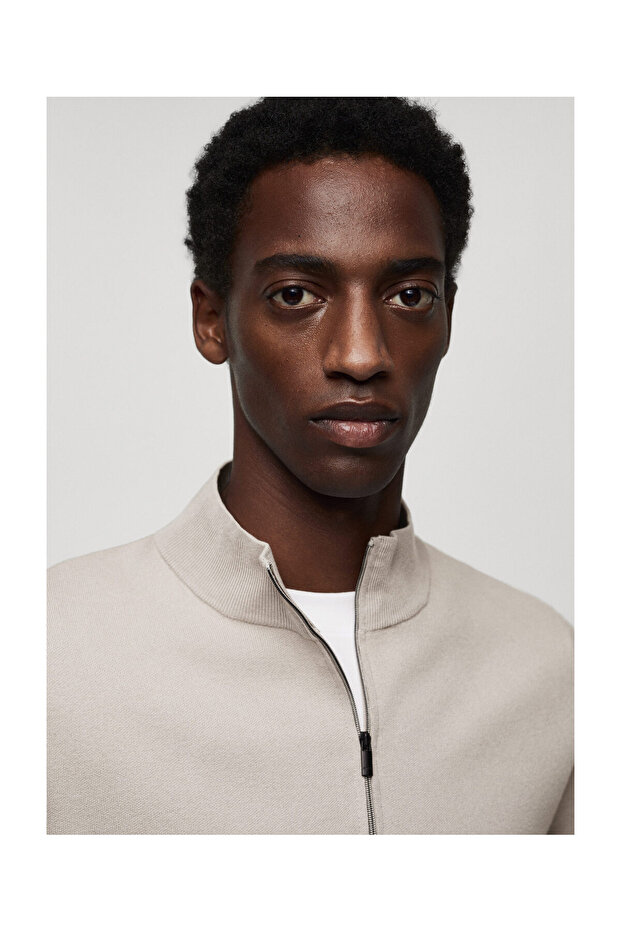 Zipped high collar sweater - 3